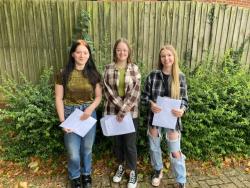 L-R-Libby-Heather-Aimee